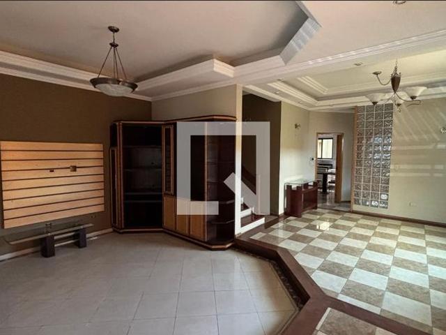 Casa aluguel em Região Imediata de São Paulo, Região Metropolitana de São Paulo