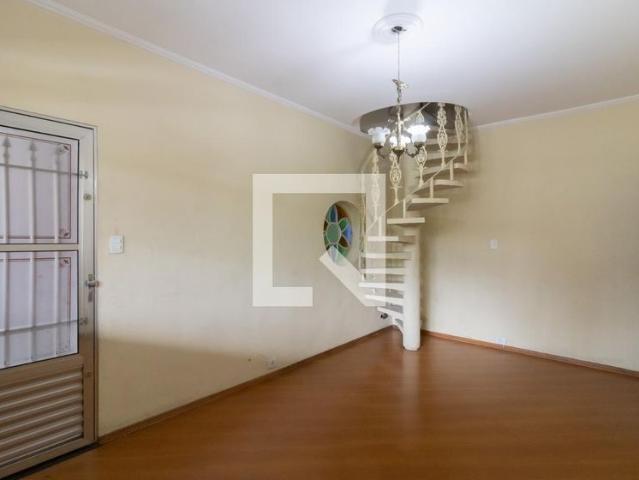 Casa aluguel em Região Imediata de São Paulo, Região Metropolitana de São Paulo