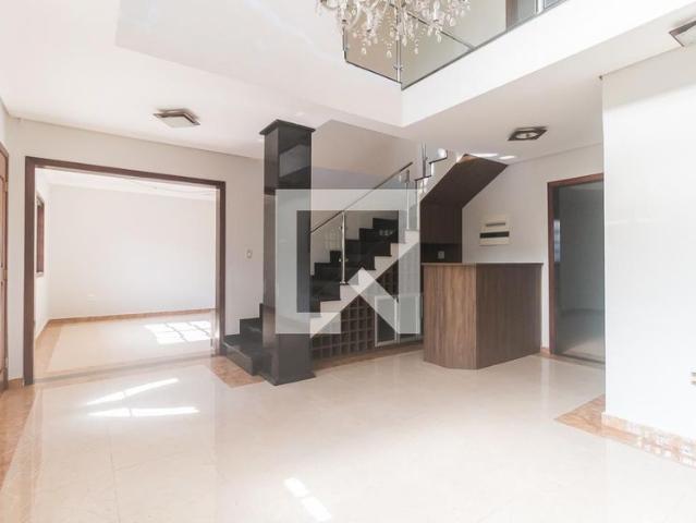 Casa aluguel em Região Imediata de São Paulo, Região Metropolitana de São Paulo