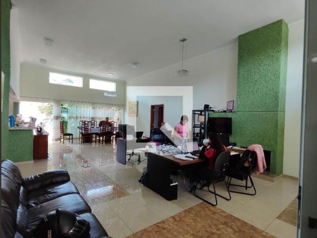 Casa aluguel em Vila Áurea, Poá