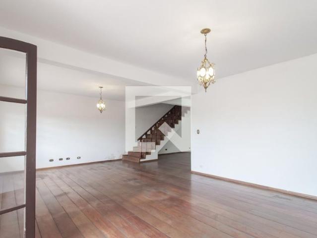 Casa aluguel em Região Imediata de São Paulo, Região Metropolitana de São Paulo