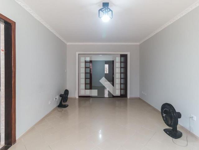 Casa aluguel em Região Imediata de São Paulo, Região Metropolitana de São Paulo