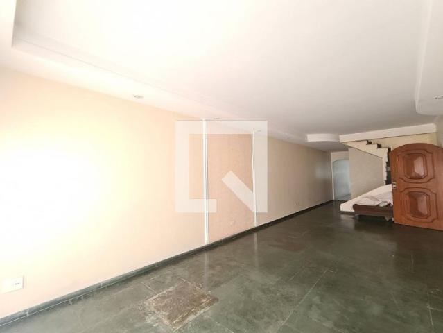 Casa aluguel em Região Imediata de São Paulo, Região Metropolitana de São Paulo