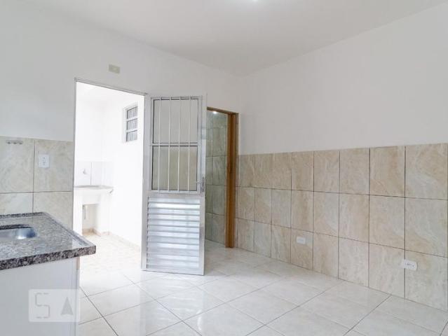 Casa aluguel em Cidade Domitila, São Paulo