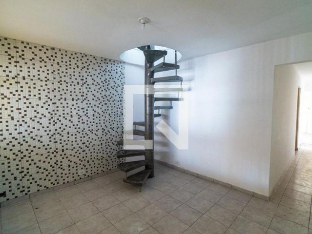 Casa aluguel em Região Imediata de São Paulo, Região Metropolitana de São Paulo