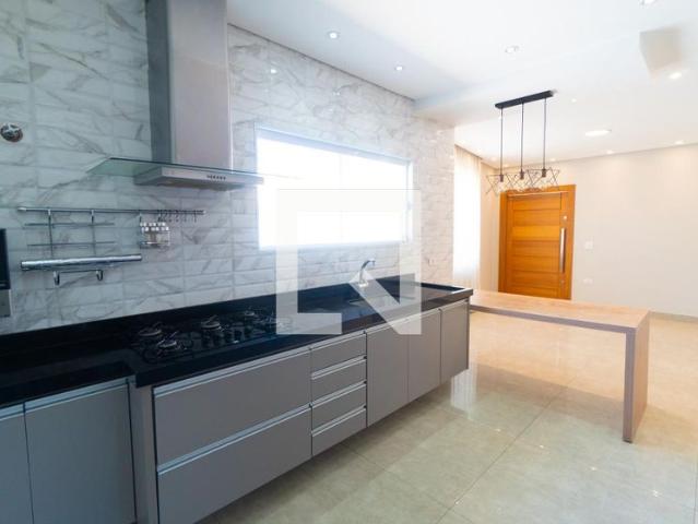 Casa aluguel em Região Imediata de São Paulo, Região Metropolitana de São Paulo