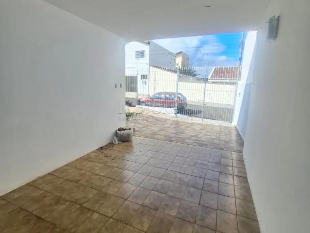 Casa aluguel em Região Imediata de Botucatu, Botucatu