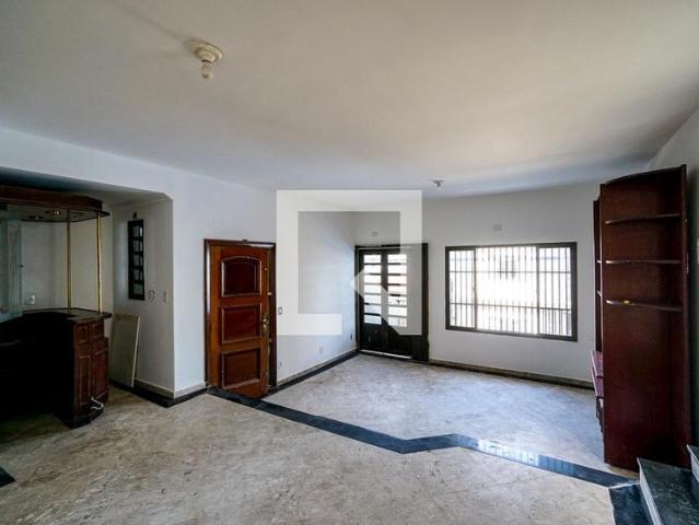 Casa aluguel em Região Imediata de São Paulo, Região Metropolitana de São Paulo