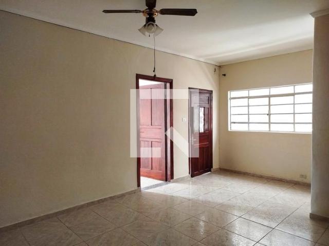 Casa aluguel em Carrão, Biritiba-Mirim