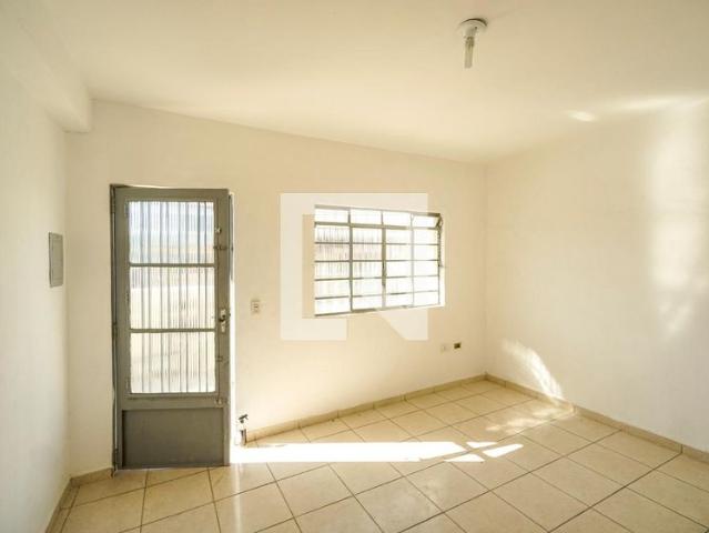 Casa aluguel em Carrão, Biritiba-Mirim