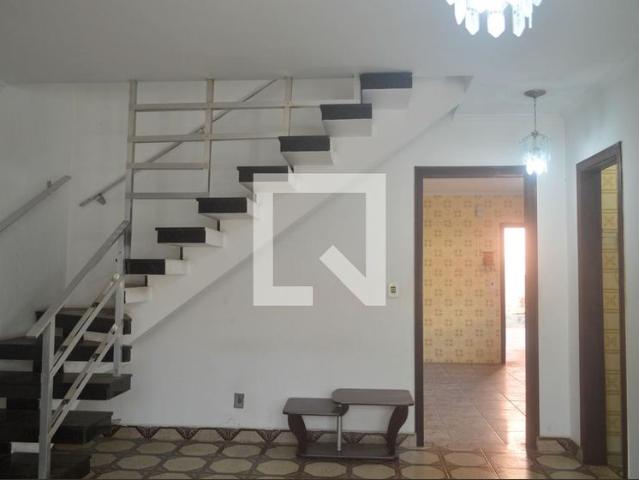 Casa aluguel em Região Imediata de São Paulo, Região Metropolitana de São Paulo