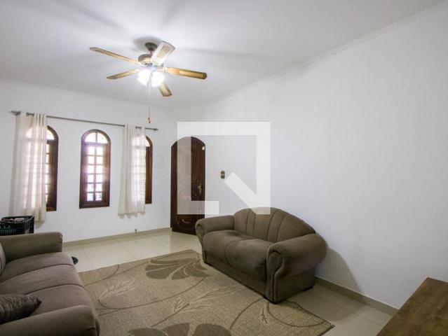 Casa aluguel em Região Imediata de São Paulo, Região Metropolitana de São Paulo