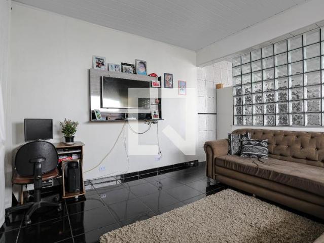 Casa aluguel em Jardim Modelo, Mogi das Cruzes