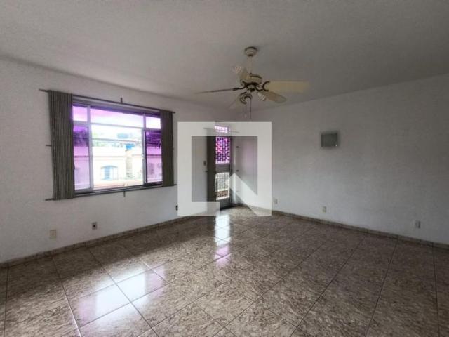 Casa aluguel em Região Geográfica Imediata do Rio de Janeiro, Região Metropolitana do Rio de Janeiro