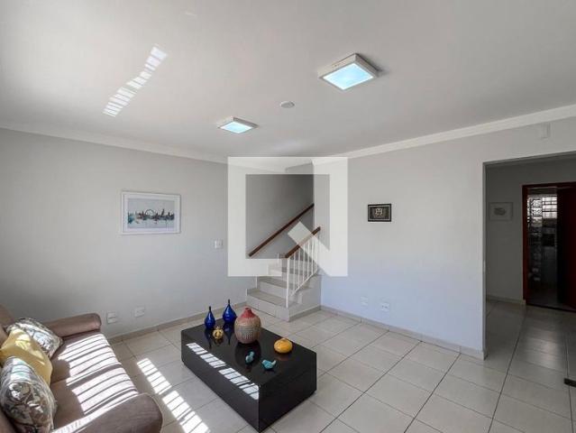 Casa aluguel em Moinho Velho, Biritiba-Mirim