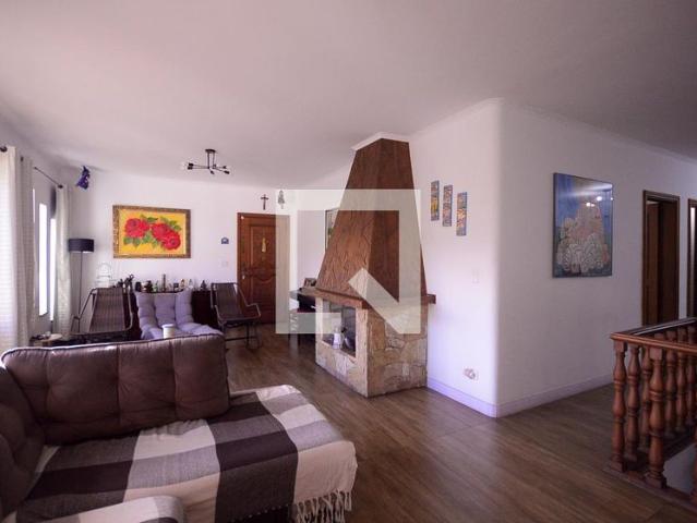 Casa aluguel em Região Imediata de São Paulo, Região Metropolitana de São Paulo