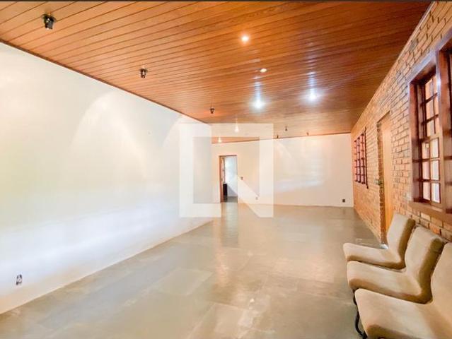 Casa aluguel em Região Geográfica Imediata de Belo Horizonte, Região Metropolitana de Belo Horizonte