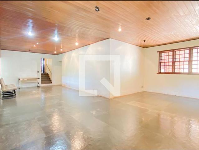 Casa aluguel em Região Geográfica Imediata de Belo Horizonte, Região Metropolitana de Belo Horizonte
