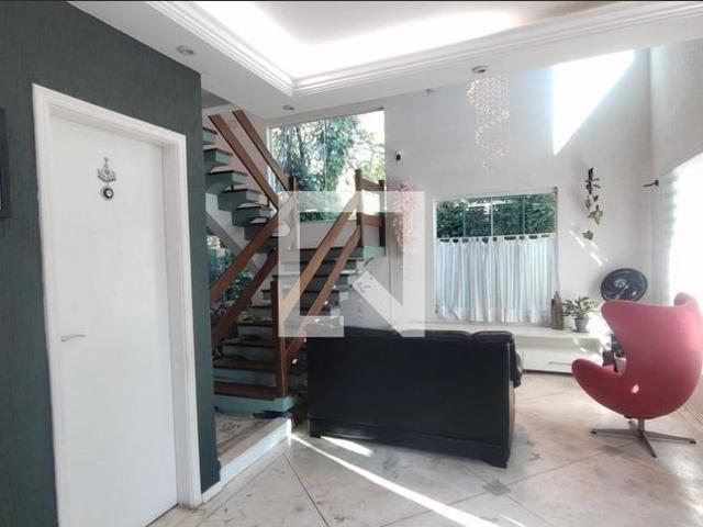 Casa aluguel em Região Imediata de São Paulo, Região Metropolitana de São Paulo