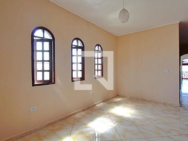 Casa aluguel em Vila Falchi, Mauá