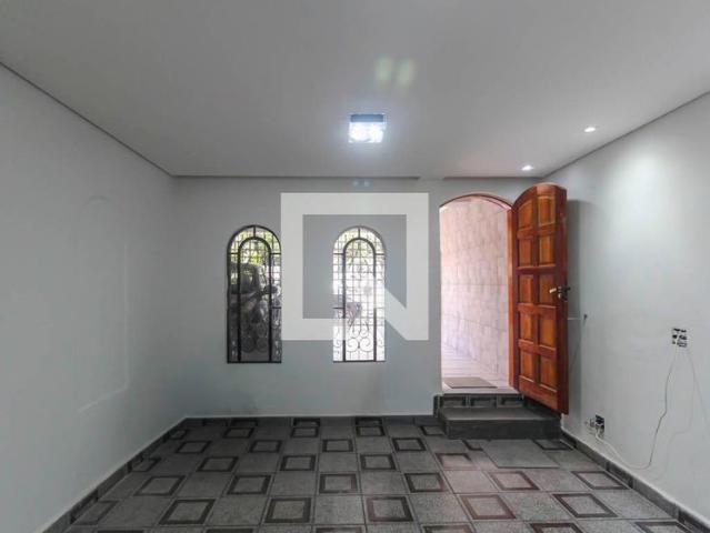 Casa aluguel em Região Imediata de São Paulo, Região Metropolitana de São Paulo