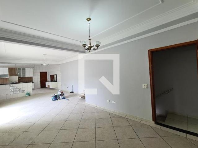 Casa aluguel em Região Imediata de São Paulo, Região Metropolitana de São Paulo