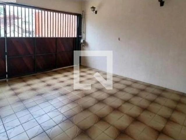 Casa aluguel em Região Imediata de São Paulo, Região Metropolitana de São Paulo