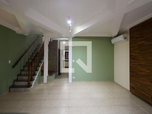 Casa aluguel em Região Imediata de São Paulo, Região Metropolitana de São Paulo