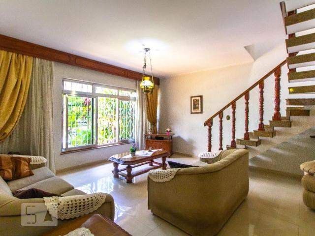 Casa aluguel em Região Imediata de São Paulo, Região Metropolitana de São Paulo