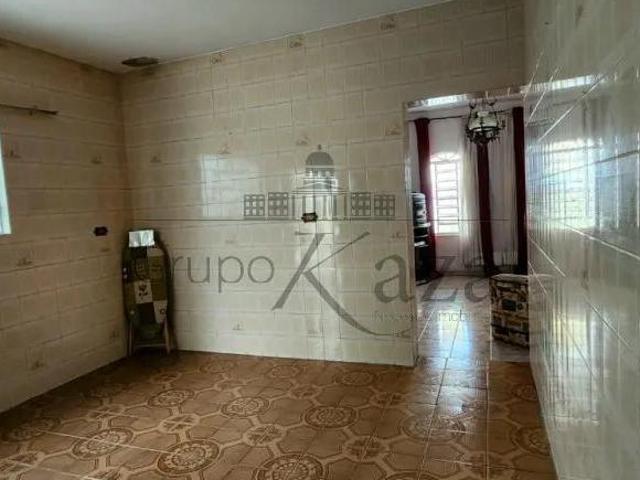 Casa venda em Região Imediata de São José dos Campos, Região Metropolitana do Vale do Paraíba e Litoral Norte