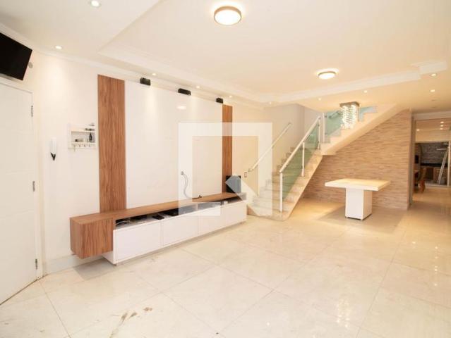 Casa aluguel em Região Imediata de São Paulo, Região Metropolitana de São Paulo