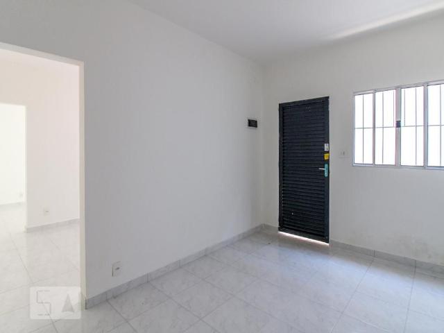 Casa aluguel em Vila Guilherme, Biritiba-Mirim