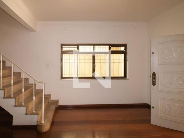 Casa aluguel em Região Imediata de São Paulo, Região Metropolitana de São Paulo