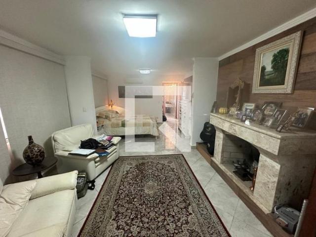 Casa aluguel em Região Imediata de São Paulo, Região Metropolitana de São Paulo