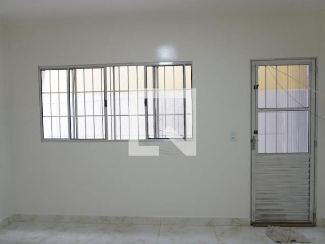 Casa aluguel em Vila Carmelo, São Paulo