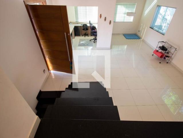 Casa aluguel em Região Imediata de São Paulo, Região Metropolitana de São Paulo