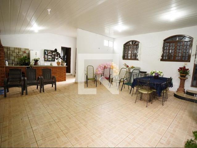 Casa aluguel em Região Geográfica Imediata de Goiânia, Goiânia