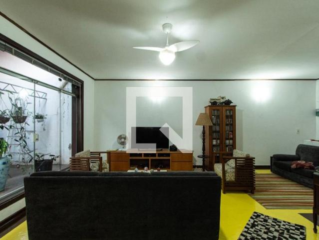 Casa aluguel em Região Imediata de Sorocaba, Região Metropolitana de Sorocaba