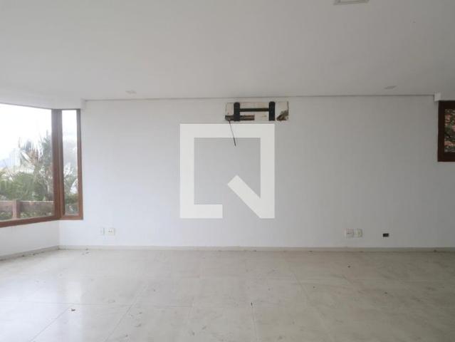 Casa aluguel em Região Imediata de Santos, Região Metropolitana da Baixada Santista