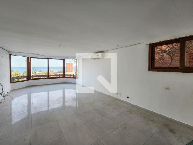 Casa aluguel em Região Imediata de Santos, Região Metropolitana da Baixada Santista