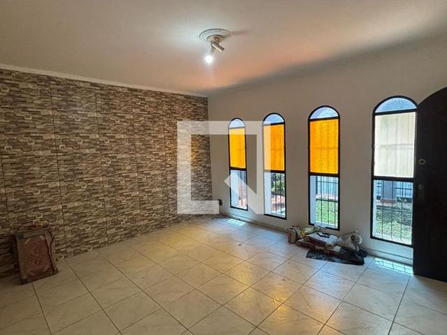 Casa aluguel em Região Imediata de São Paulo, Região Metropolitana de São Paulo