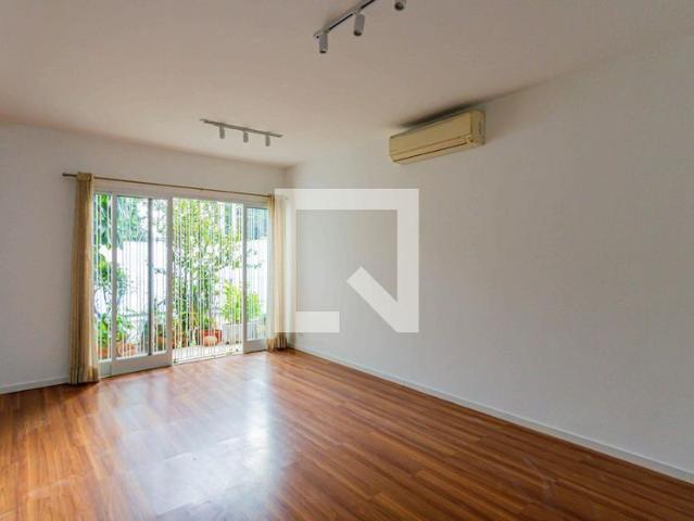 Casa aluguel em Região Imediata de São Paulo, Região Metropolitana de São Paulo