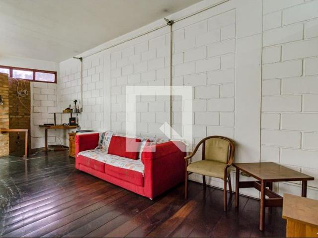 Casa aluguel em Região Imediata de São Paulo, Região Metropolitana de São Paulo