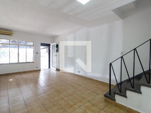 Casa aluguel em Região Imediata de São Paulo, Região Metropolitana de São Paulo