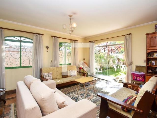 Casa aluguel em Região Imediata de São Paulo, Região Metropolitana de São Paulo