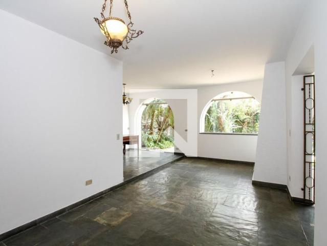Casa aluguel em Região Imediata de São Paulo, Região Metropolitana de São Paulo