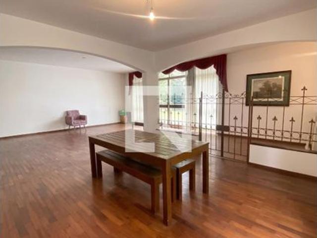 Casa aluguel em Região Imediata de São Paulo, Região Metropolitana de São Paulo