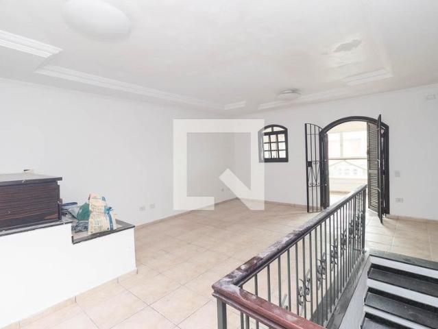 Casa aluguel em Região Imediata de São Paulo, Região Metropolitana de São Paulo