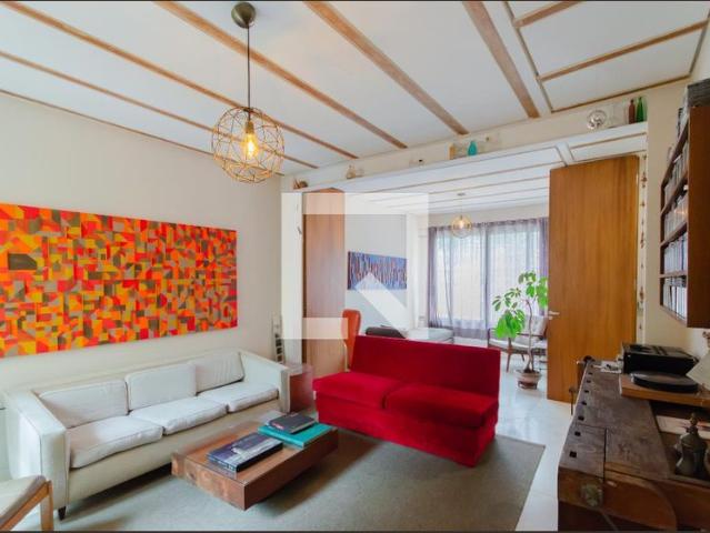 Casa aluguel em Região Imediata de São Paulo, Região Metropolitana de São Paulo
