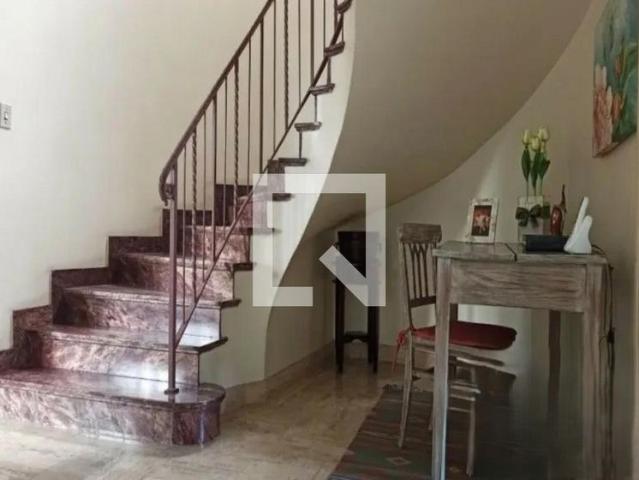 Casa aluguel em Região Imediata de São Paulo, Região Metropolitana de São Paulo
